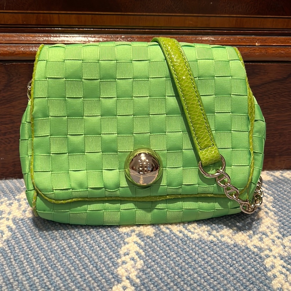 Kate Spade Small Shoulder Bag.